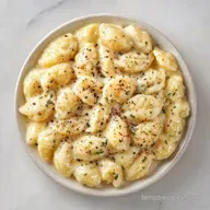 Creamy Garlic Pasta Sauce in 15 Minutes